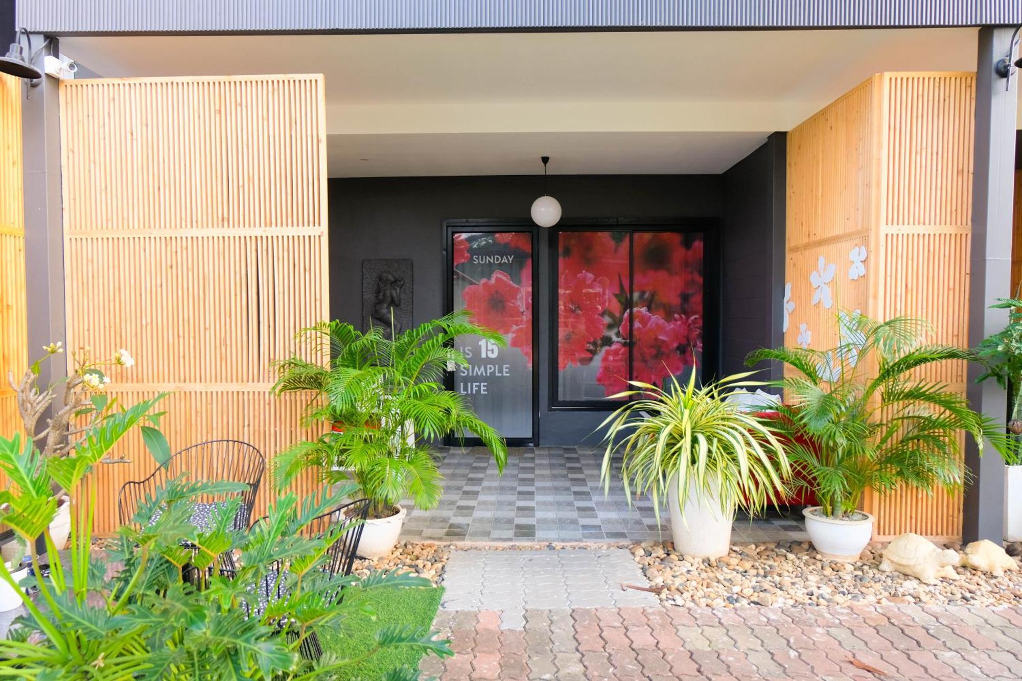 Baan Poon Garden Hotel Csaveng-part Kültér fotó
