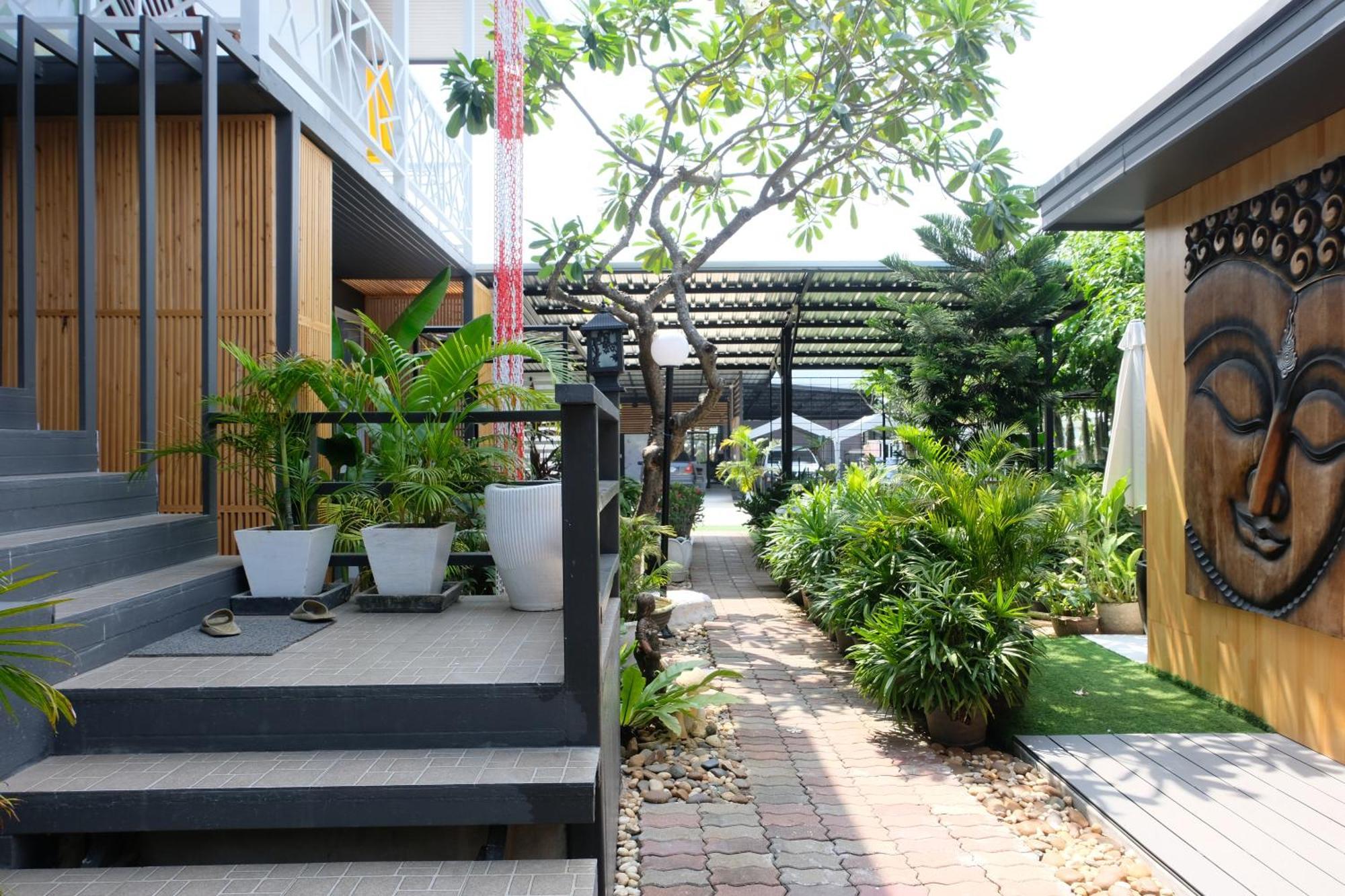 Baan Poon Garden Hotel Csaveng-part Kültér fotó