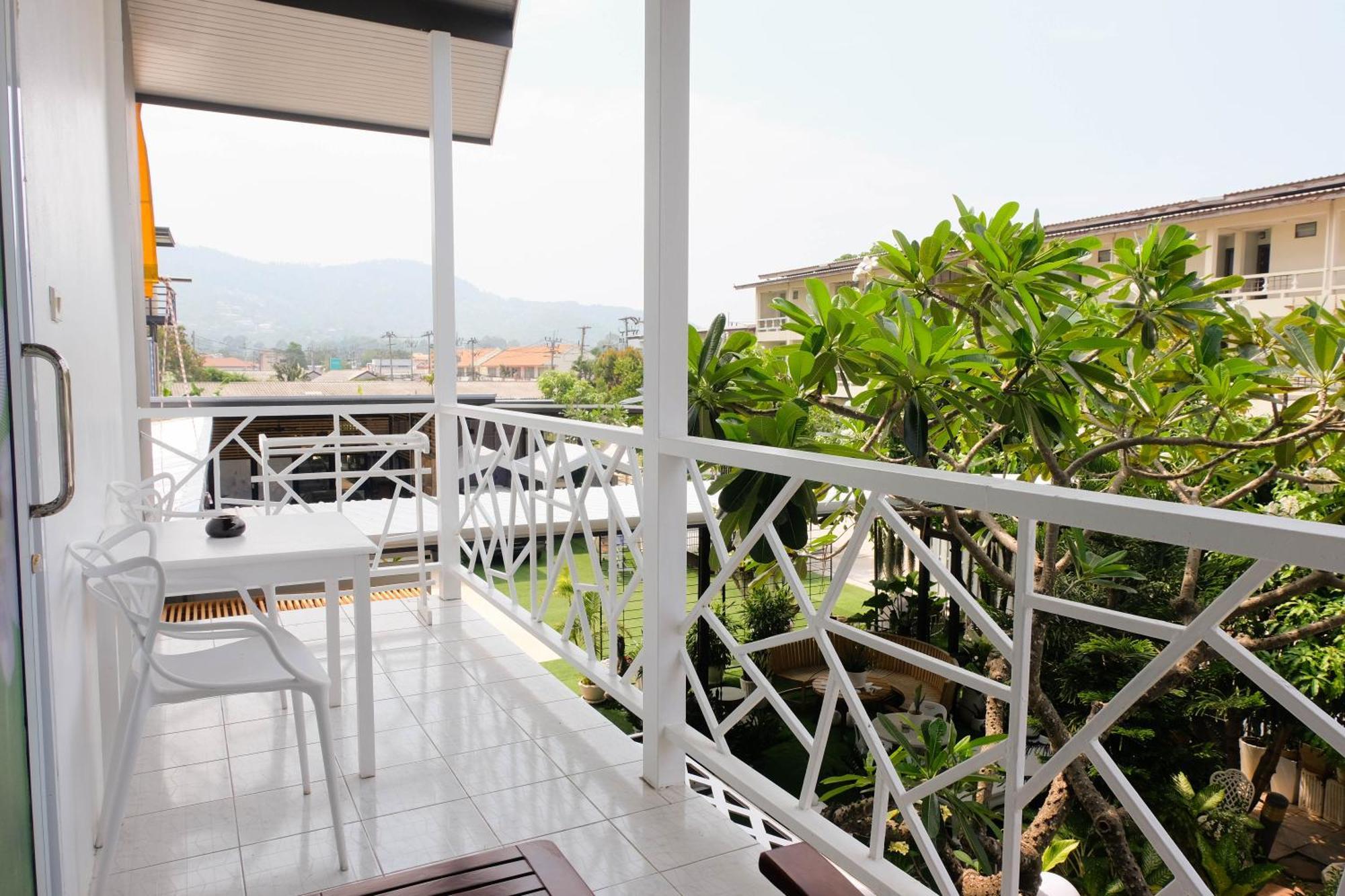 Baan Poon Garden Hotel Csaveng-part Kültér fotó